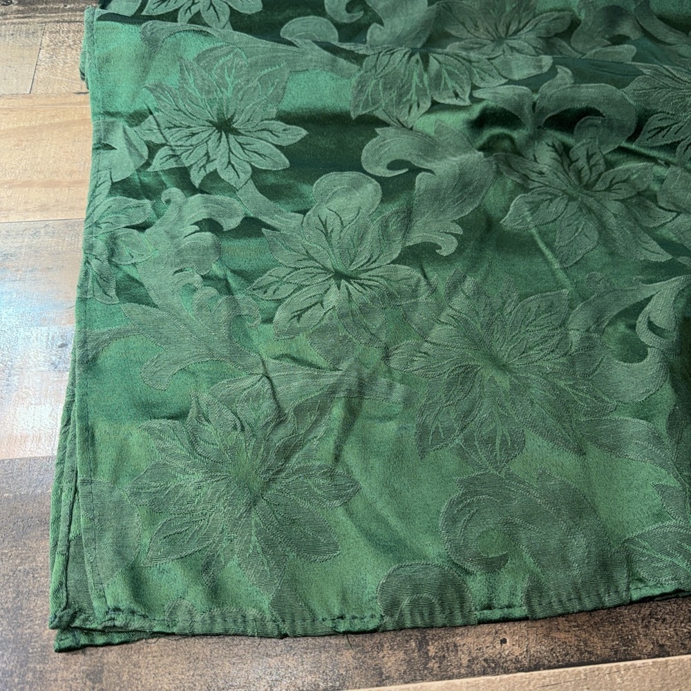 St Nicholas Square Emerald Green Tablecloth Fabric Oblong‎ Rectangle 60 x 104
